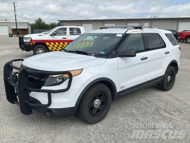 Ford Explorer Auto's
