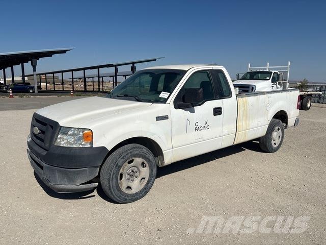 Ford F-150 Bestelwagens met open laadbak