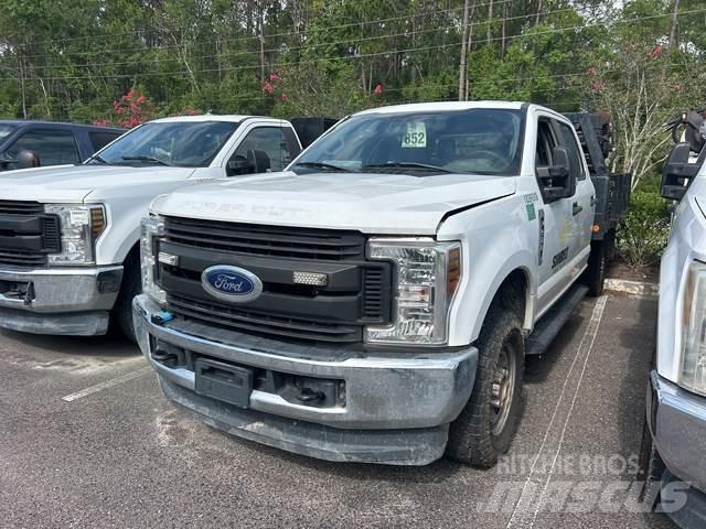 Ford F-250 Platte bakwagens
