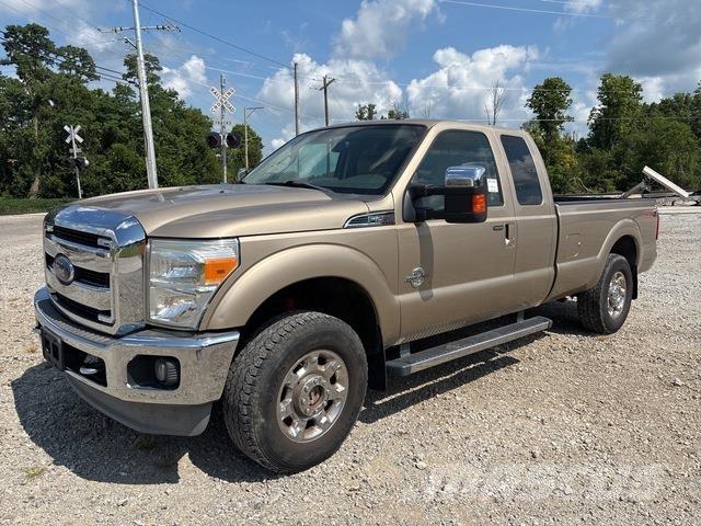 Ford F-250 Bestelwagens met open laadbak