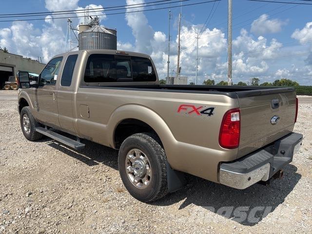 Ford F-250 Bestelwagens met open laadbak