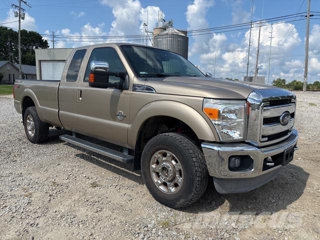 Ford F-250 Bestelwagens met open laadbak