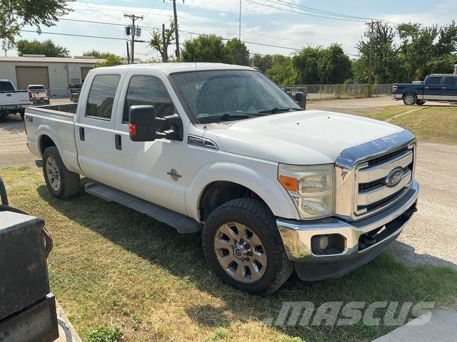 Ford F-250 Bestelwagens met open laadbak