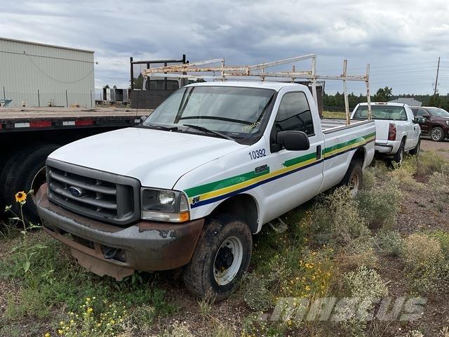 Ford F-250 Bestelwagens met open laadbak