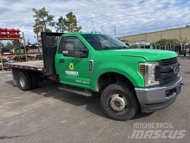 Ford F-350 Platte bakwagens