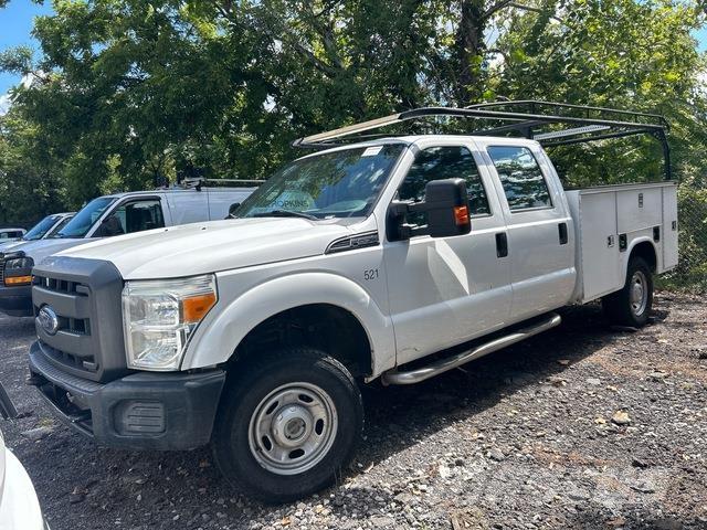 Ford F-350 Bestelwagens met open laadbak