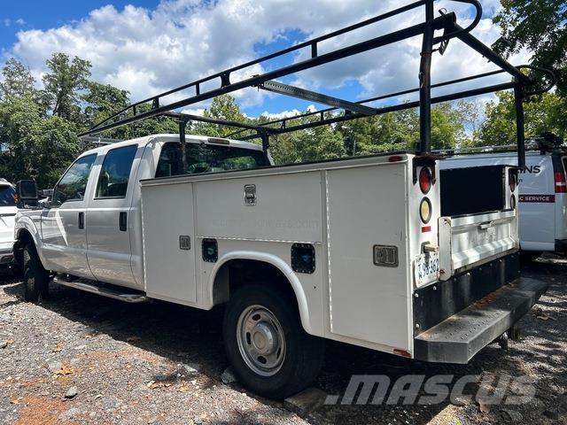 Ford F-350 Bestelwagens met open laadbak