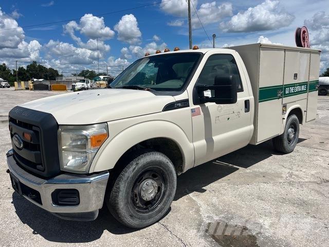 Ford F-350 Bestelwagens met open laadbak