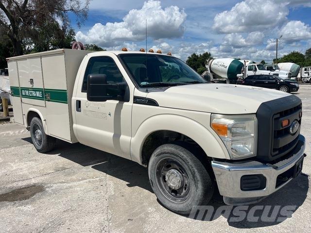 Ford F-350 Bestelwagens met open laadbak