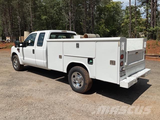 Ford F-350 Bestelwagens met open laadbak