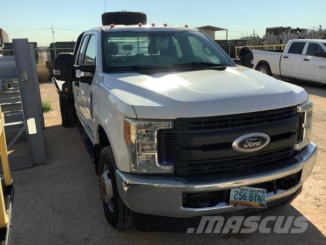 Ford F-350 Platte bakwagens