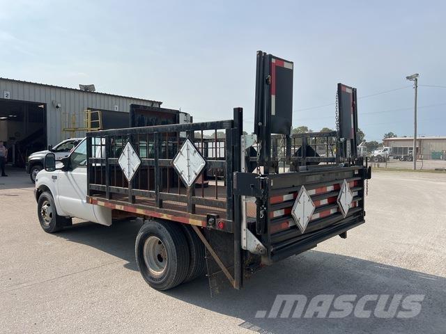 Ford F-350 Platte bakwagens