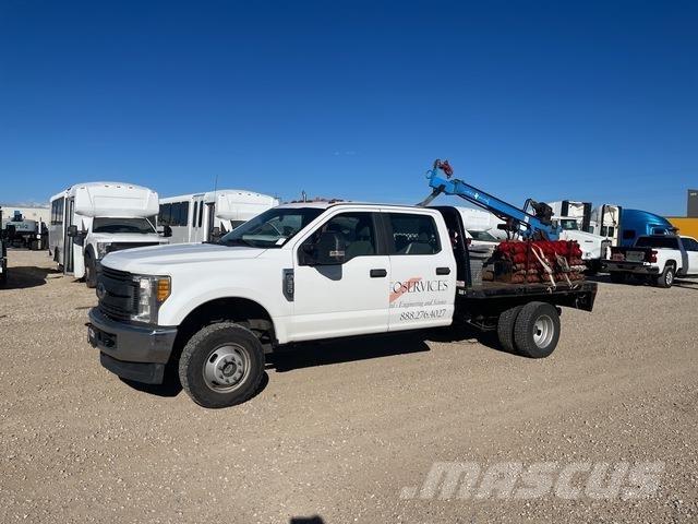 Ford F-350 Mobiele Boorinstallatie