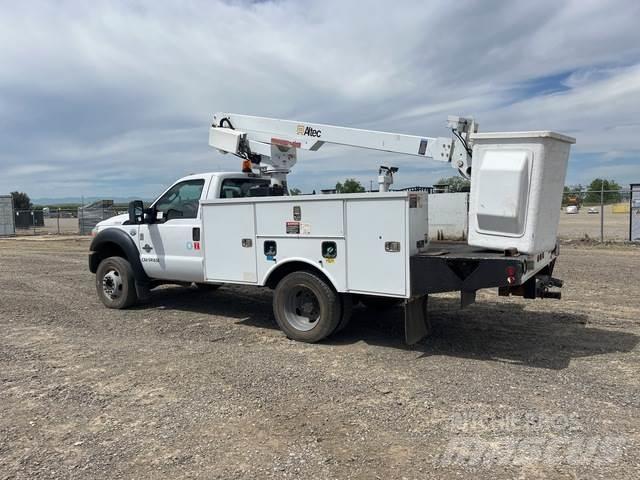 Ford F-450 Auto hoogwerkers