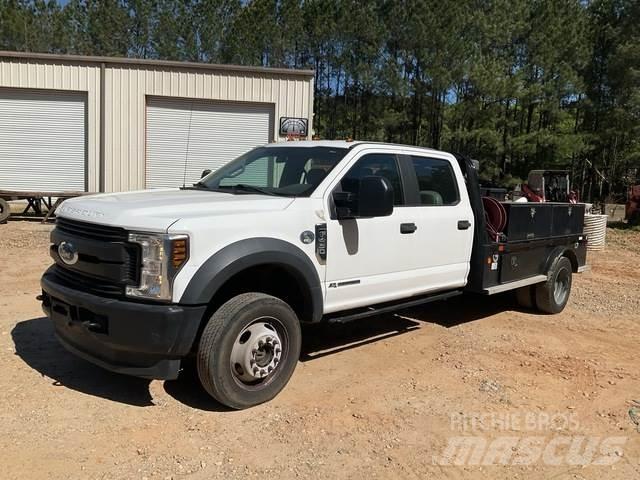 Ford F-450 Platte bakwagens