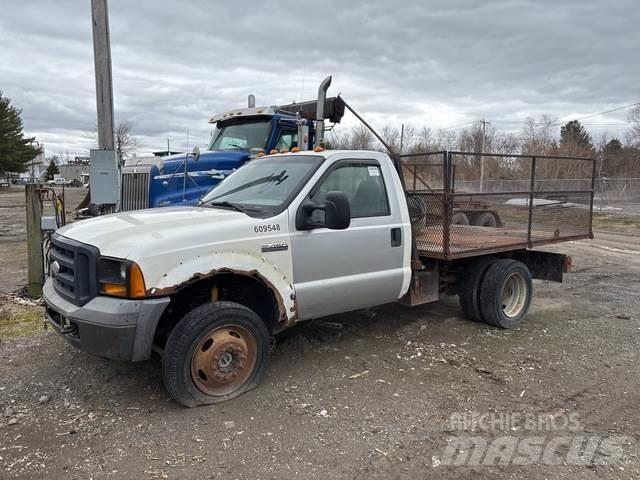 Ford F-450 Platte bakwagens