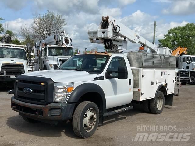 Ford F-450 Auto hoogwerkers