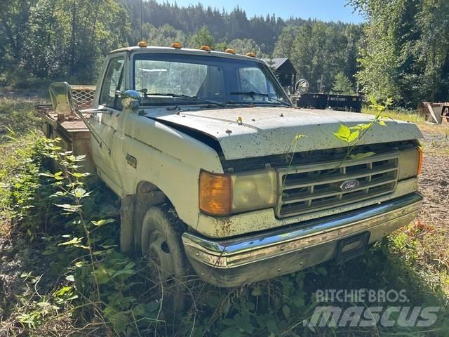 Ford F-450 Platte bakwagens