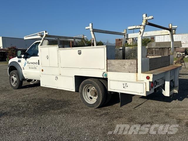 Ford F-450 Bestelwagens met open laadbak