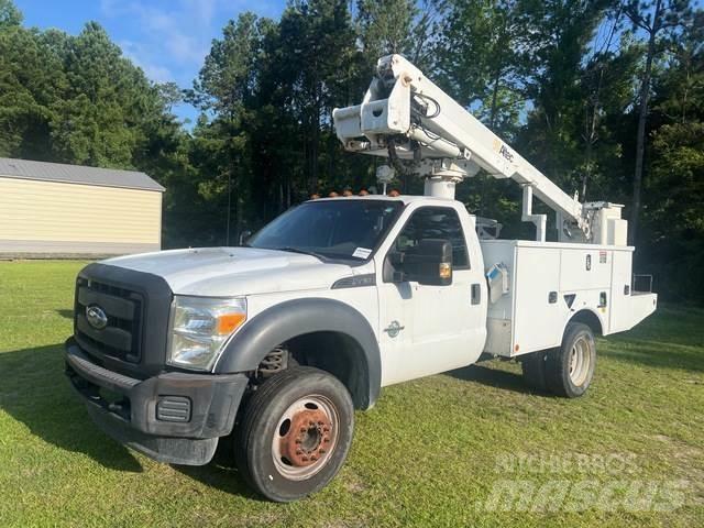 Ford F-450 Auto hoogwerkers