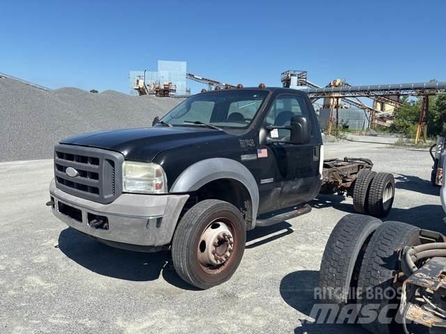 Ford F-450 Cabine en interieur