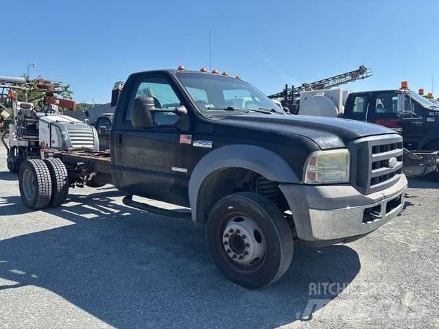 Ford F-450 Cabine en interieur