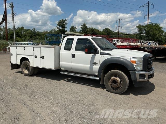 Ford F-450 Bestelwagens met open laadbak