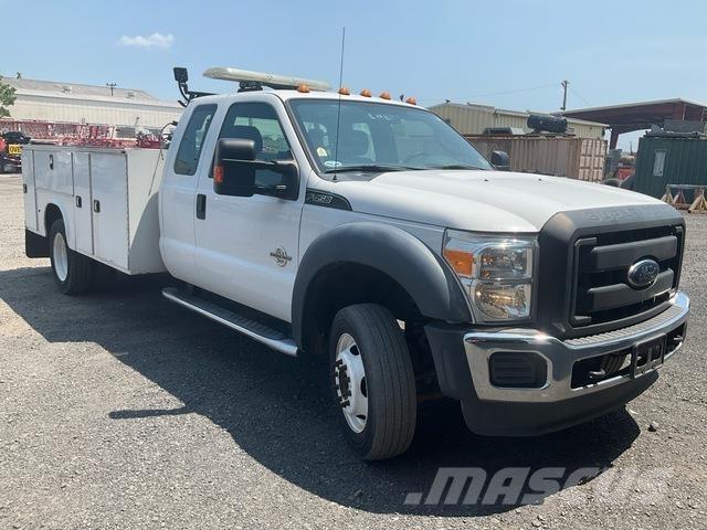 Ford F-450 Bestelwagens met open laadbak