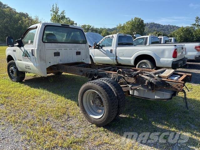 Ford F-450 Cabine en interieur