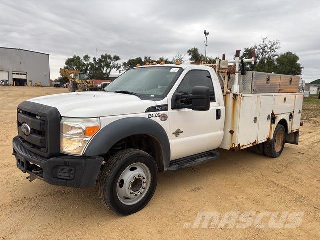 Ford F-450 Bestelwagens met open laadbak