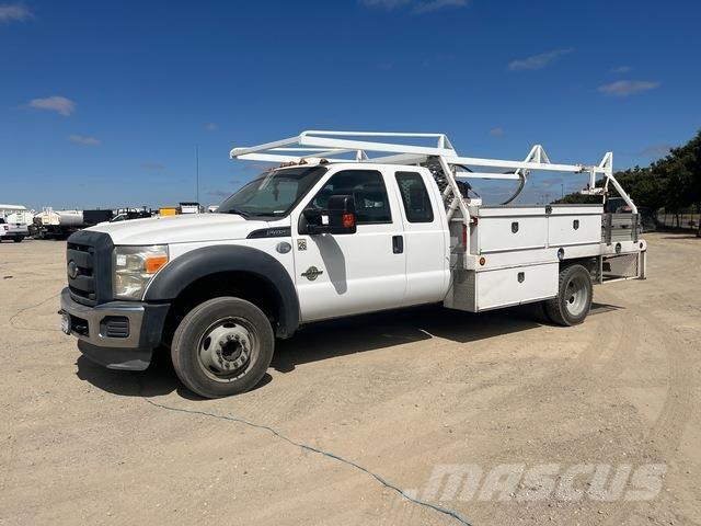 Ford F-450 Platte bakwagens