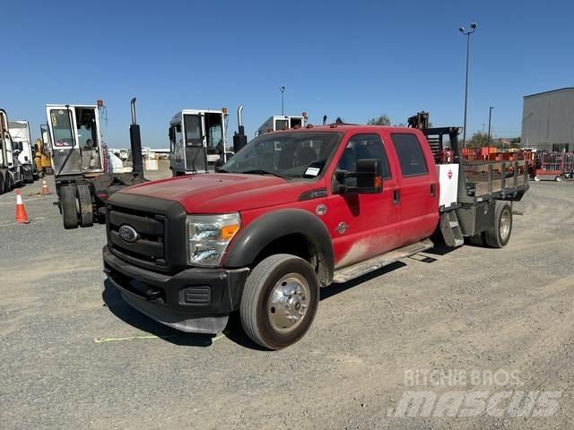 Ford F-550 Platte bakwagens