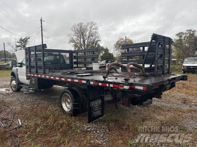 Ford F-550 Platte bakwagens