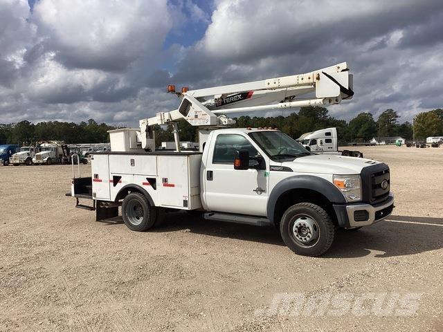 Ford F-550 Auto hoogwerkers