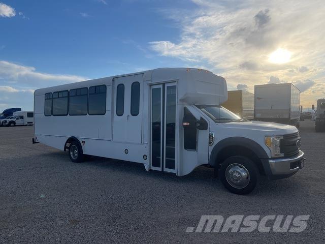 Ford F-550 Auto's