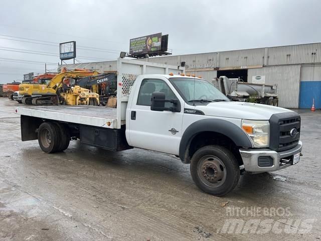 Ford F-550 Platte bakwagens
