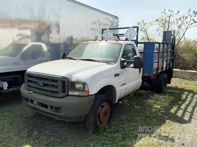 Ford F-550 Platte bakwagens