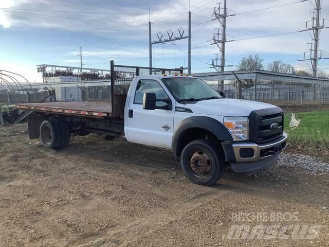 Ford F-550 Platte bakwagens