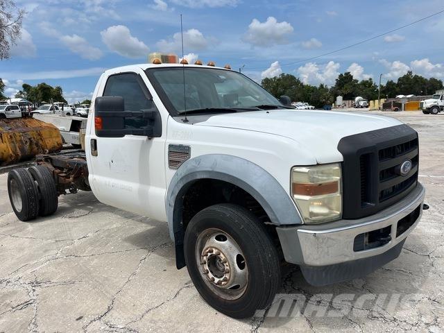 Ford F-550 Cabine en interieur