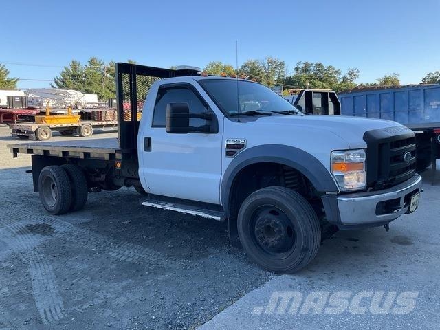 Ford F-550 Platte bakwagens