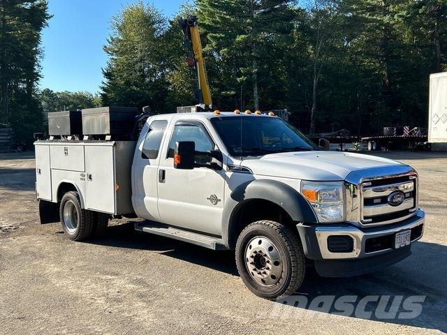 Ford F-550 Bestelwagens met open laadbak