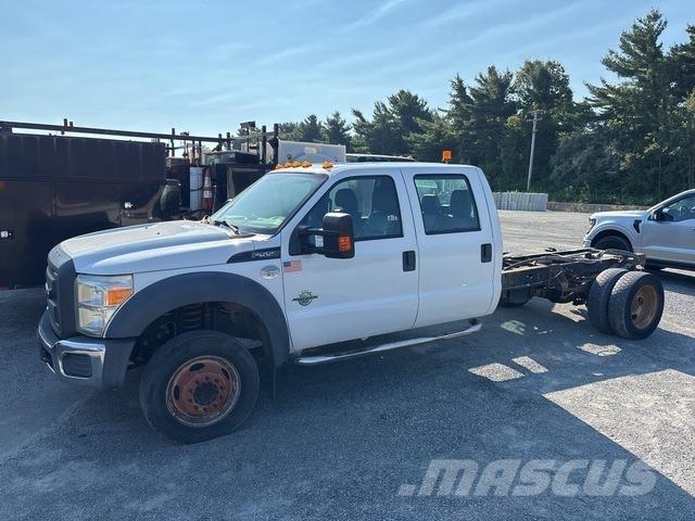 Ford F-550 Cabine en interieur