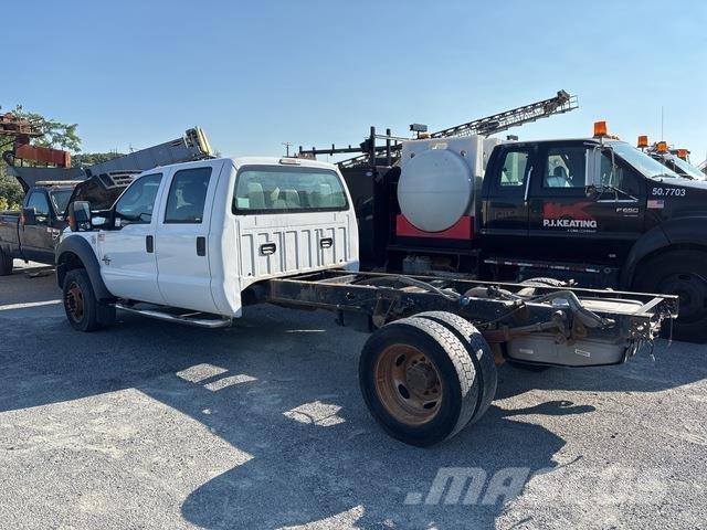 Ford F-550 Cabine en interieur