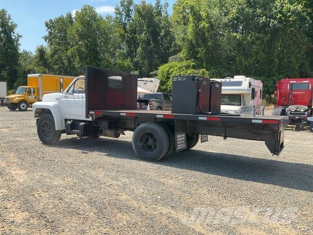 Ford F-600 Platte bakwagens