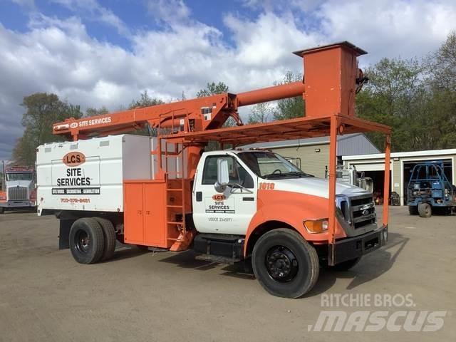 Ford F-650 Auto hoogwerkers