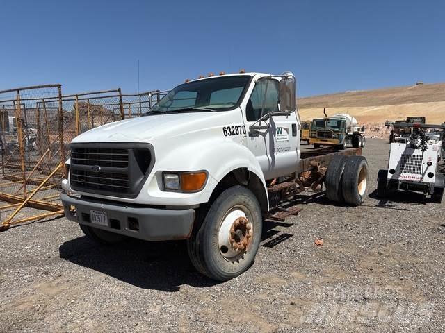 Ford F-650 Cabine en interieur