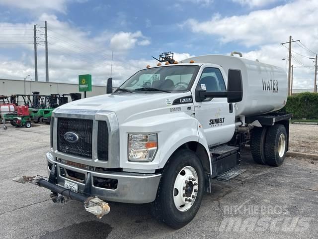 Ford F-650 Water tankwagens
