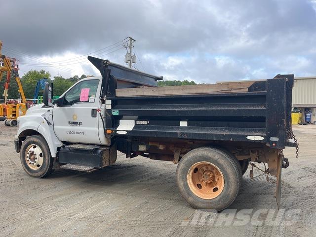 Ford F-650 Kipper