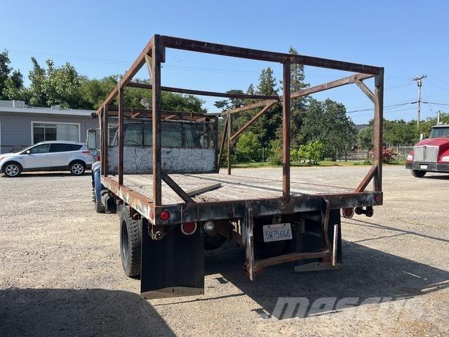 Ford F-700 Platte bakwagens