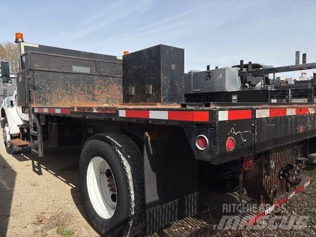 Ford F-750 Platte bakwagens